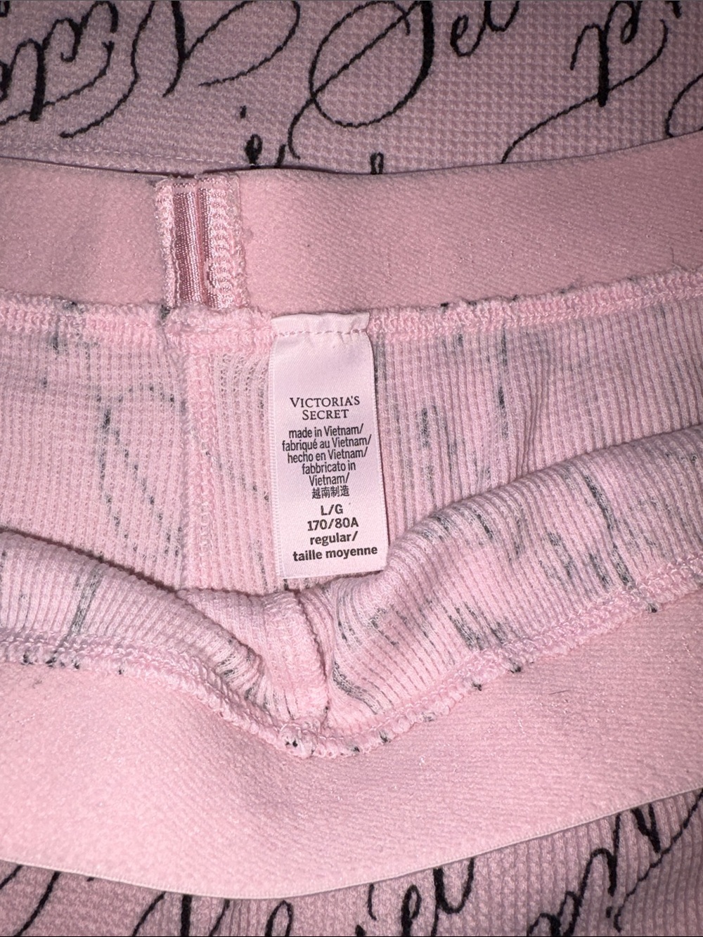 Victoria's Secret Women’s Pink Script Long Sleeve Pajama Set EUC L - Picture 4 of 11